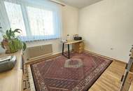 Freundliche und gut geschnittene 3 - Zimmerwohnung mit Loggia in beliebter Siedlungslage