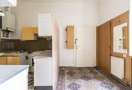 Altbau-Wohnungspaket | Sanierungsbedürftig | 2 Wohnungen | insg. ca. 129 m² WNF
