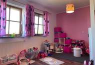 Großzügiges Wohnhaus mit Ausblick in Freinberg (Nähe Passau)