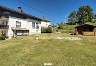 Bad Aussee: Ein,- Zweifamilienhaus mit 2 Balkonen, Terrasse, 3 Garagen, Gartenhütte
