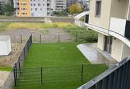 Ruhelage im Kirschblütenpark