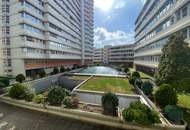 Top renovierte 2-Zimmerwohnung im Lentia mit verglaster Loggia