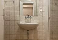 AUFGEPAST ANLEGER TOP GELEGENHEIT PROVISIONSFREI BESTLAGE TUMMELPLATZ 3 KLEINWOHNUNG 1.5 ZIMMER 1 STOCK/ LIFT/ EXTRA KÜCHE/ KELLERABTEIL/ INNENHOF BALKON (Provisionsfrei)