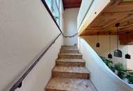 Riesiges Ein- oder Zweifamilienhaus mit 359 m² Wohnfläche, 2 Terrassen, Garage und Fernblick in Thalheim
