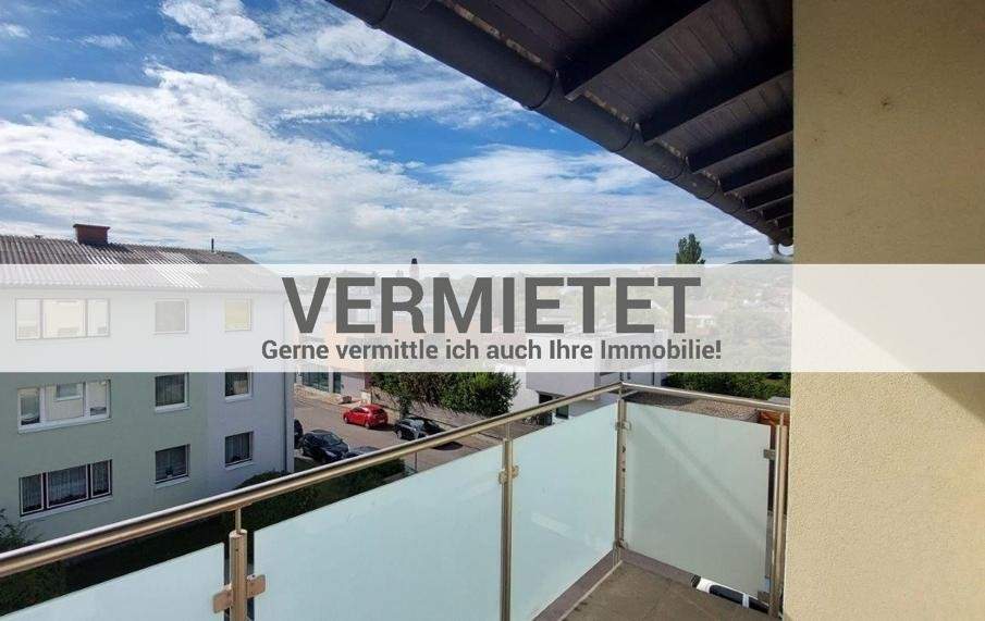 "VERMIETET - Topsanierte Dachgeschoß-3-Zimmer-Balkon-Miet-Wohnung mitten in Perchtoldsdorf!"