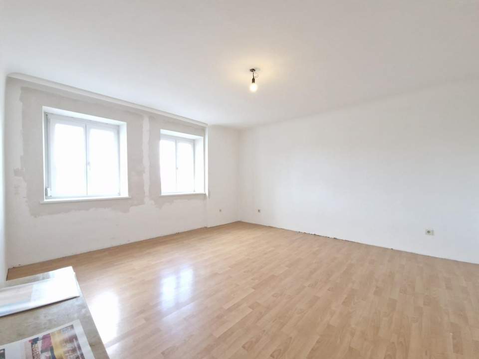 Sympathische 2-Zimmer-Wohnung in einem neu sanierten Haus