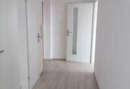 Tolle Wohnung mit Loggia und Parkplatz