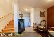 Dachgeschoß/ganze Etage/2 Garagen