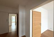 Klimatisierte Dachgeschosswohnung mit 4 Schlafzimmer und Garage // Air-conditioned attic apartment with 4 bedrooms and garage //