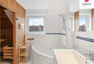 Helle 2 Zimmer Dachgeschoßwohnung | Große Terrasse | Hofseitiger Balkon | Sauna