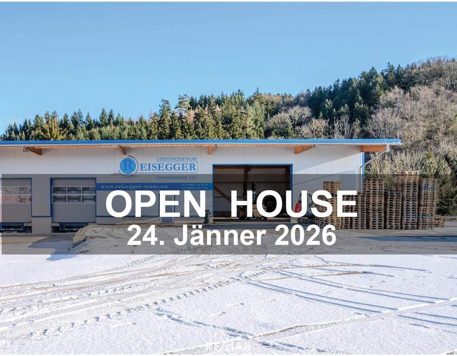 Halle mit Verladerampen