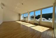 Klimatisiertes 280 m² Penthouse-Büro mit traumhafter Dachterrasse