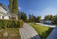 Villa mit Nebengebäude und Pool in Top-Ruhelage