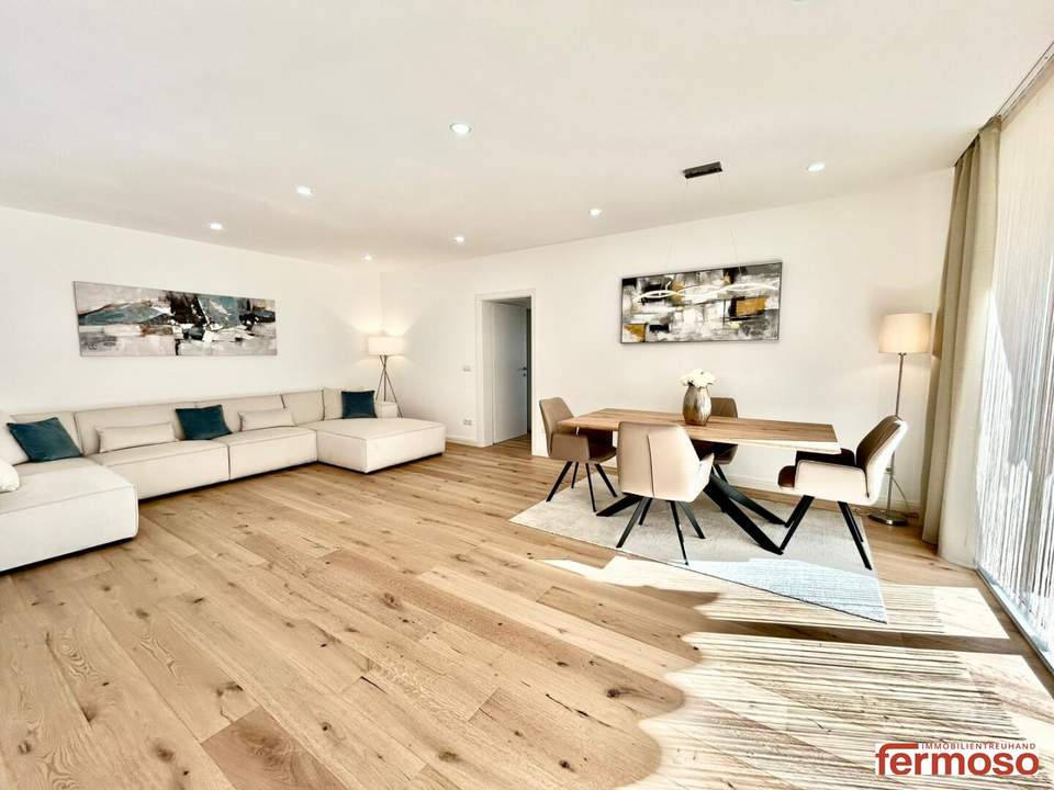 Exklusive 3-Zi Erstbezugswohnung mit Kamin, Loggia & 2 Garagen in 1180 Wien!