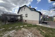 Einfamilienhaus mit großzügigem Grundstück