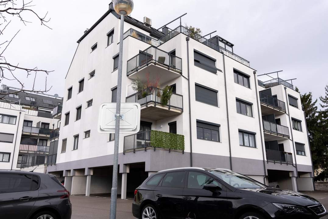 2 Zimmer Wohnung mit 64m² und Balkon sowie Garage im Herzen von Tulln