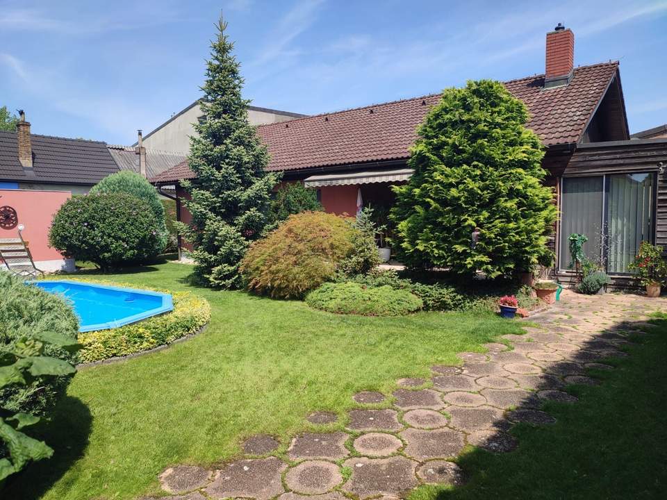 B U N G A L O W ! ! ! Garage, Wintergarten & Co.