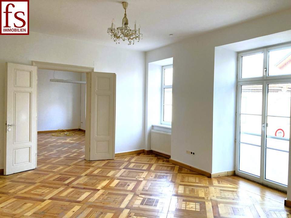 IMPOSANTE PRAXIS / BÜRO / KANZLEI / ALTBAU mit KAISERLICHEM FLAIR / 5 RÄUMEN in ZENTRUMSLAGE von BAD ISCHL