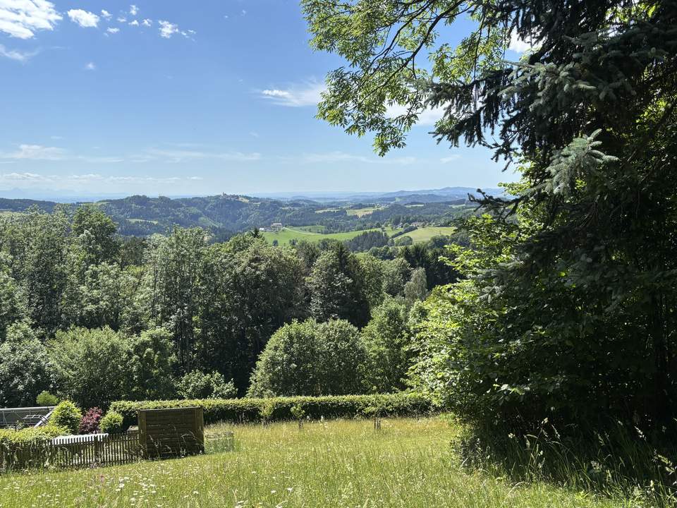Baugrund mit tollem Fernblick - ohne Bauzwang!