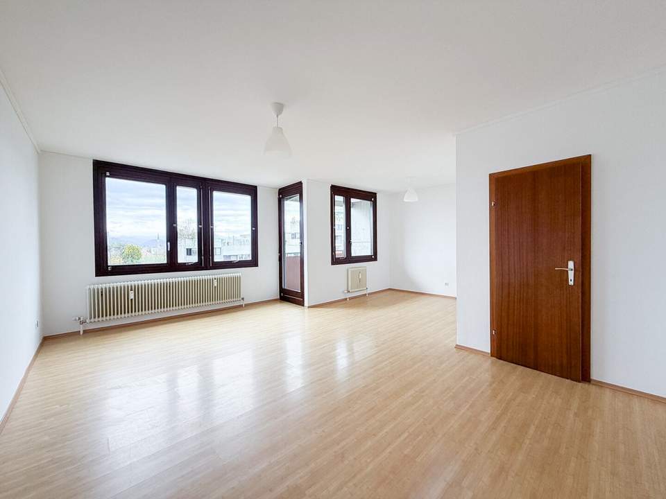 Traumblick über Graz - Schöne 1,5-Zimmer-Wohnung mit Loggia in St. Peter