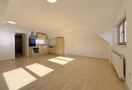 Helle 3-Zimmer-Dachgeschosswohnung in Niederöblarn