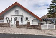 Wunderschöne Villa in exklusiver Bauausführung und Einrichtung
