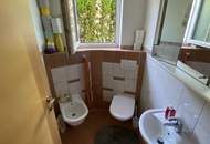 Großzügiges Einfamilienhaus mit Pool, Garten und Carport in Seewalchen