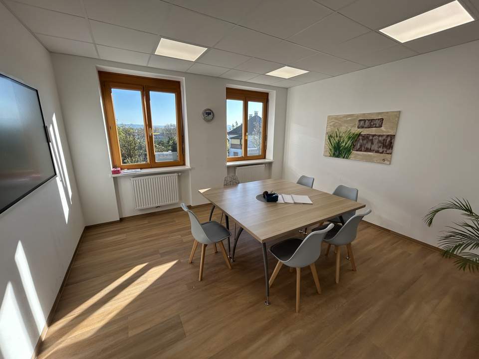 Moderne Büroräumlichkeiten im Haus EFERDINGER LAND