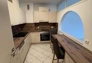 Helle und hochwertige 2-Zimmer mit Balkon zur Miete