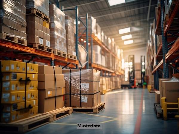 Neuwertige Gewerbeimmobilie mit Büro, Werkstatt, Halle &amp; Lager