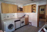 ALLEINLAGE: Sanierungsbedürftiger Vierkanthof mit ca. 17ha Land zu verkaufen