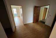 unbefristet | große 2 Zimmer-Wohnung