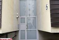 Ruhige und charmante 2-Zimmer-Wohnung mit Loggia