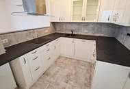 FERNBLICK, DACHGESCHOSS, 102 m2 Maisonette, 3 Zimmer, Komplettküche, Wannenbad, Parketten, Innstraße