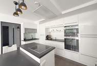 Moderne Wohnung mit Loggia in Villengegend!
