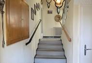 "Haus Emma - mit "Schirm, Charme &amp; Melone"