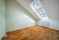 Helle 3-Zimmer Wohnung mit Terrasse im DG, Nähe Landstraße Hauptstraße