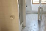 Dachgeschosswohnung mit Klimaanlage, Terrasse, Dachterrasse und Weitblick