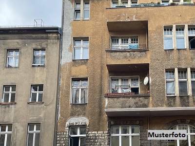 2-Zimmer-Wohnung mit Kabinett im 2. Obergeschoss