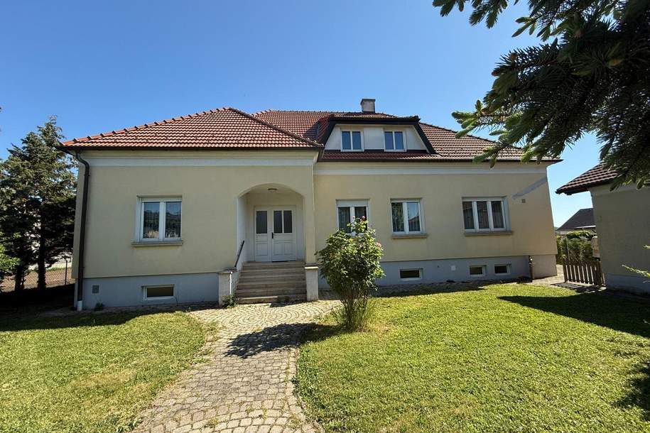 Mehrfamilienhaus, zwei Wohneinheiten, Doppelgarage, 7.337 m2 Grundstück, Haus-kauf, 899.999,€, 2424 Neusiedl am See