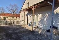 DB IMMOBILIEN | Großzügiges Wohnhaus mit zwei Wohneinheiten, einem Café und zusätzlichem Bauland in Ternitz