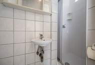 ++Q16++ sanierungsbedürftige 2-Zimmer Altbauwohnung in guter Lage