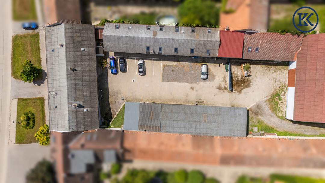 Lebendiges Unternehmen mit guten monatlichen Einnahmen!