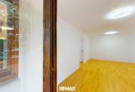 Innenhofseitige 2-Zimmer-Wohnung mit verglaster Loggia in U6-Nähe!