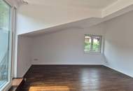 Sonnige 4 Zi-Dachgeschosswohnung mit Terrasse und Balkon!