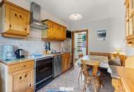 Charmantes Haus mit 4 Ferienwohnungen und Privatwohnung im Herzen von Mallnitz