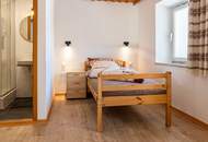 MIETE - Helle 2 Zimmerwohnung mit Balkon inkl. Betriebskosten - in Virgen