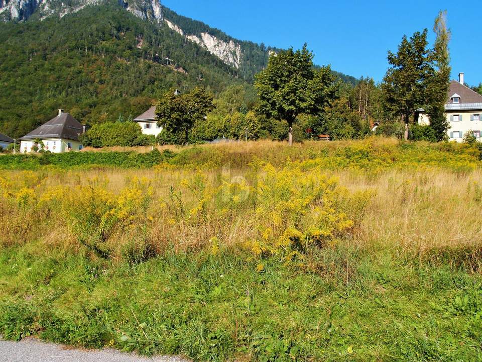 SONNIGES BAUGRUNDSTÜCK IN DER NÄHE DER KARAWANKEN