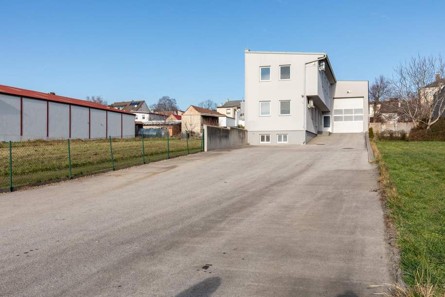 Branchenfreie Halle mit Büro & Freifläche, Gewerbeobjekt-miete, 7.080,00,€, 7100 Neusiedl am See