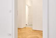 Ein Altbau wie im Bilderbuch! Ruhiger Erstbezug mit Freifläche und bester Nachbarschaft.